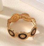 Golden Hollow Flower Pattern Round Bracelet